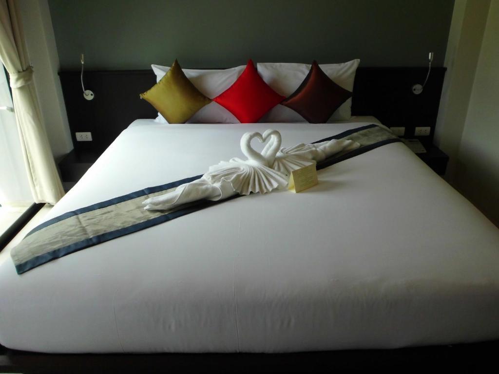 Leisure Place Phuket Chalong Eksteriør billede